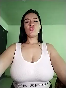 hailey85 online show from 04-05-26, 09:43