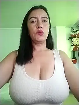 hailey85 online show from 01-18-26, 09:07