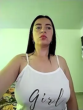 hailey85 online show from 01-09-26, 04:36