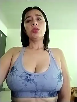 hailey85 online show from 04-09-26, 08:26