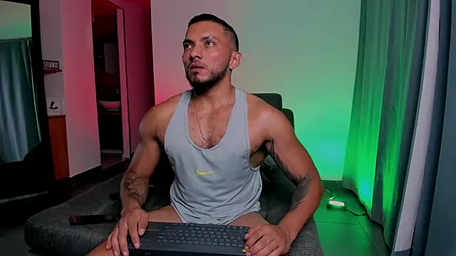 maximusclark1 online show from 03-14-25, 12:21