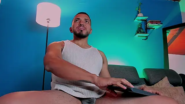 maximusclark1 online show from 09-22-25, 09:10