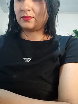 elena jonees online show from 10-25-25, 03:56