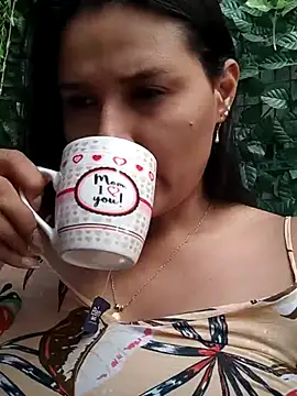 elena jonees online show from 09-30-25, 08:04