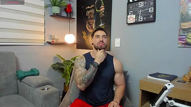 Snapshot of Giorgio-Leone chatting on 05-16-26, 03:38 Giorgio-Leone online show from 05-16-26, 03:38