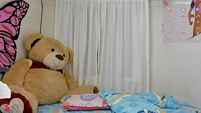 sweet amalia4 online show from 09-26-25, 08:05