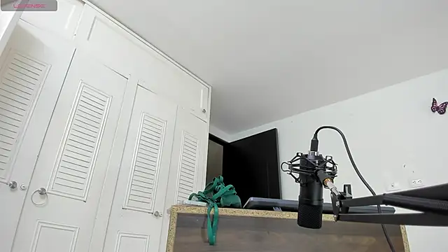 sweet amalia4 online show from 04-09-26, 10:05