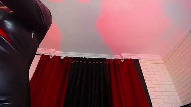 Snapshot of NYX1126 chatting on 02-03-26, 11:37 NYX1126 online show from 02-03-26, 11:37