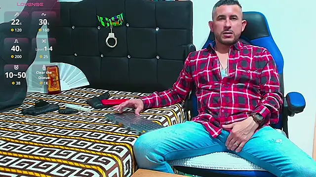 Yeol King online show from 11-18-25, 06:22