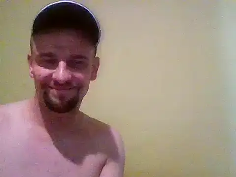 Snapshot of Regularfucker28 chatting on 05-09-26, 10:07 Regularfucker28 online show from 05-09-26, 10:07