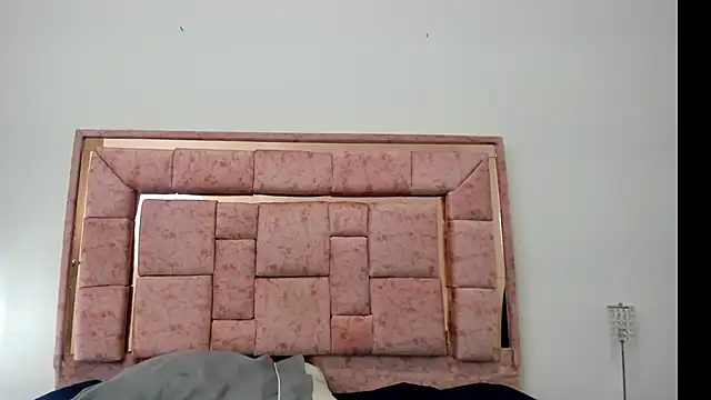 zoee lovv online show from 02-25-25, 07:09