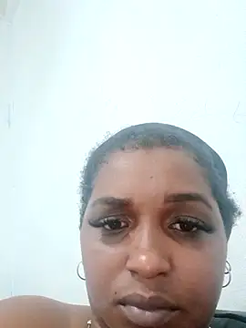 annybarros21 online show from 02-12-26, 04:34