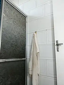 annybarros21 online show from 10-06-25, 12:39