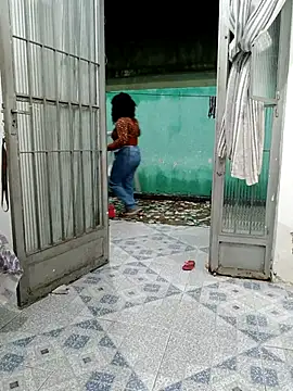 annybarros21 online show from 10-11-25, 07:20