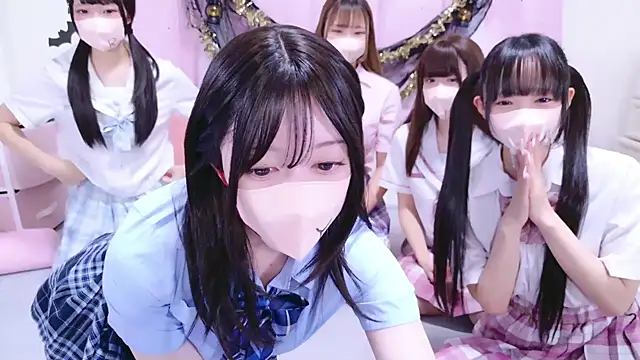 Snapshot of Yurie_ chatting on 11-02-25, 01:16 Yurie online show from 11-02-25, 01:16