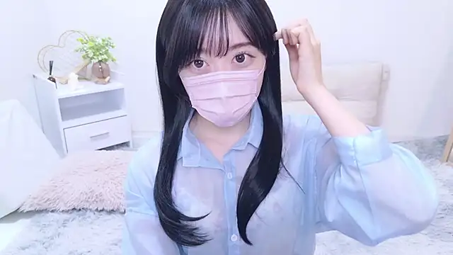 Yurie  online show from 03-12-25, 04:02