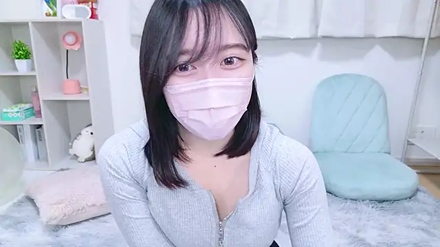 Yurie  online show from 01-25-25, 02:58