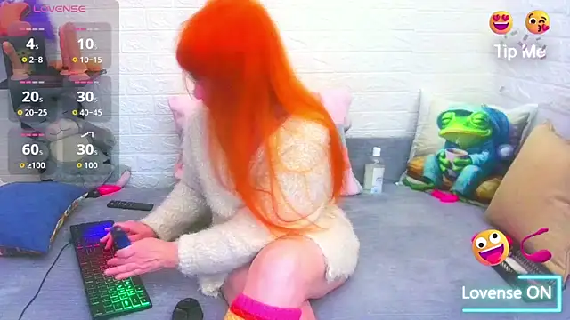 RedHousewife online show from 02-11-26, 12:38