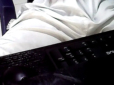 DalianHR33 online show from 03-17-26, 06:11