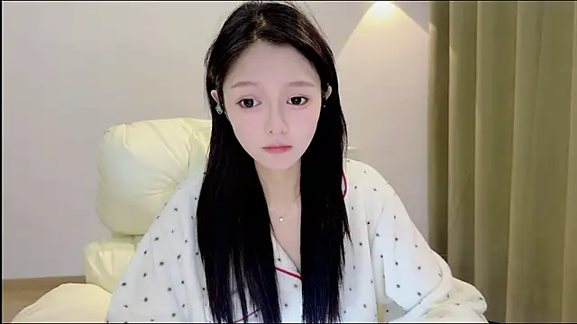 xiaodaibabyy online show from 11-10-25, 08:19