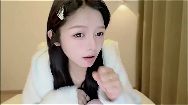 xiaodaibabyy online show from 11-07-25, 06:51