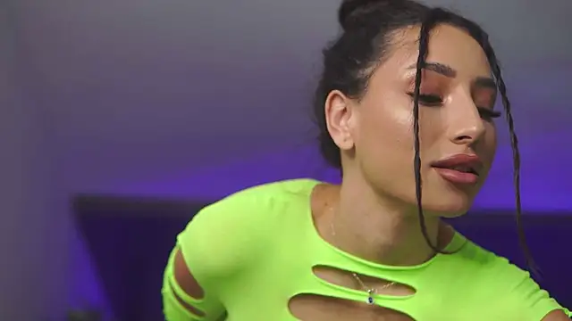 GinaValentinna online show from 04-04-26, 07:31