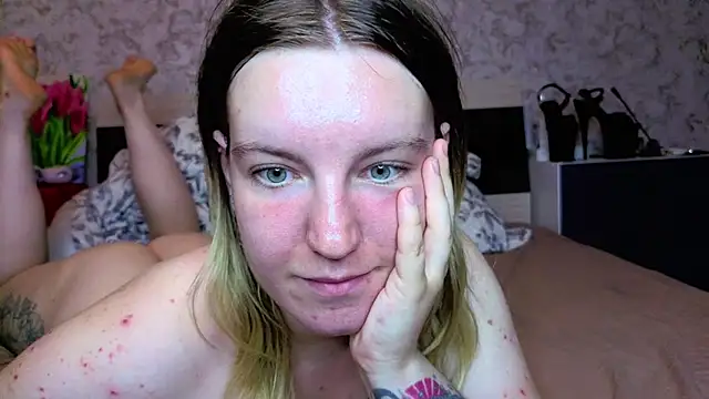 Snapshot of Baiambel_Mi chatting on 06-18-26, 03:39 Baiambel Mi online show from 06-18-26, 03:39