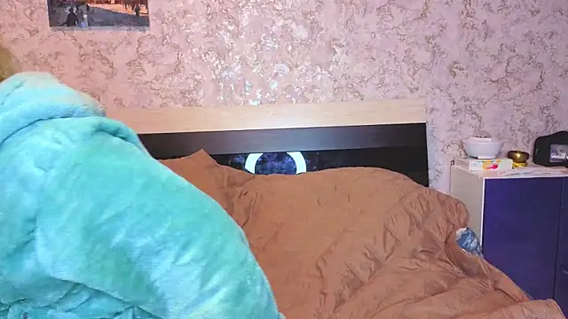 Snapshot of Baiambel_Mi chatting on 01-15-26, 03:37 Baiambel Mi online show from 01-15-26, 03:37