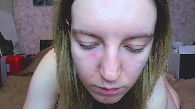 Snapshot of Baiambel_Mi chatting on 01-10-26, 03:40 Baiambel Mi online show from 01-10-26, 03:40