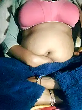 Snapshot of lovelyruhi chatting on 01-28-25, 05:46 lovelyruhi online show from 01-28-25, 05:46