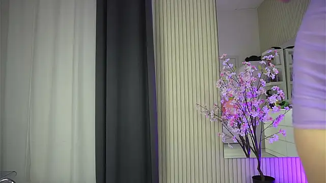 KatelynSparks online show from 06-10-26, 05:41