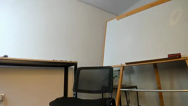 Caroline dh online show from 03-09-26, 10:30