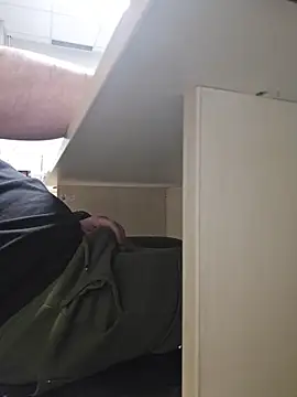 Ibag01 online show from 02-04-26, 03:40