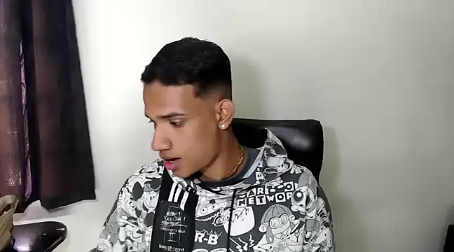 Snapshot of AbrahanBratz chatting on 01-02-25, 12:57 AbrahanBratz online show from 01-02-25, 12:57