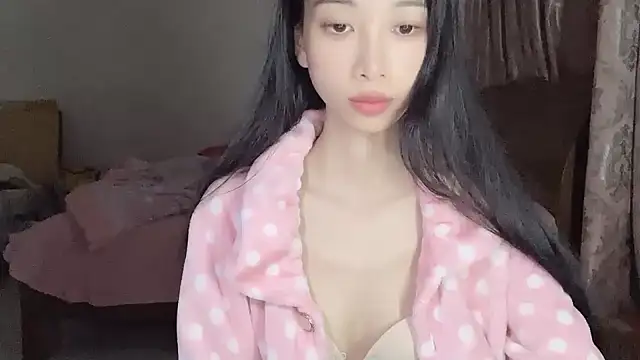 Lili-2 online show from 02-16-25, 11:06