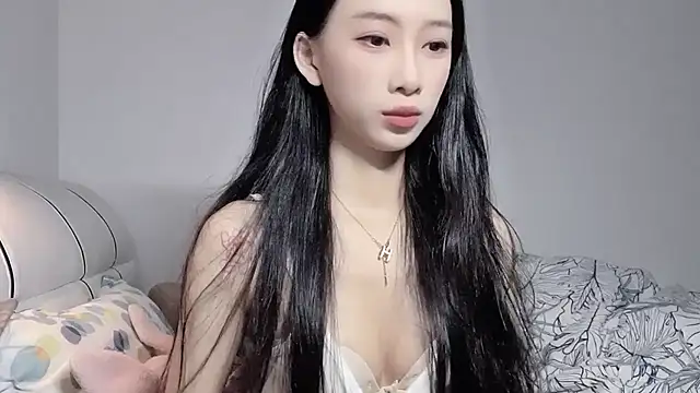 Lili-2 online show from 06-08-26, 11:55