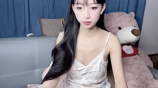 Lili-2 online show from 10-15-25, 02:36