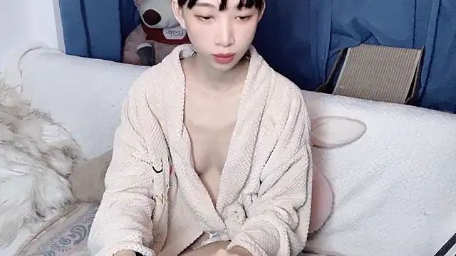 Lili-2 online show from 11-15-25, 04:44