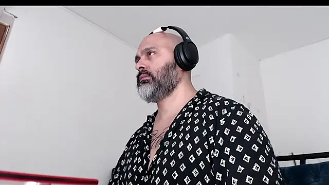 Gabriel Harmant online show from 02-05-26, 03:41