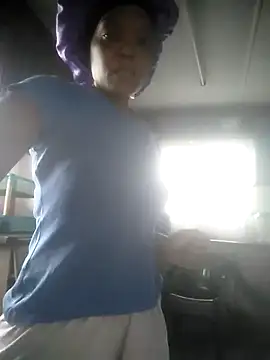 Feathergal69  online show from 01-06-25, 02:14