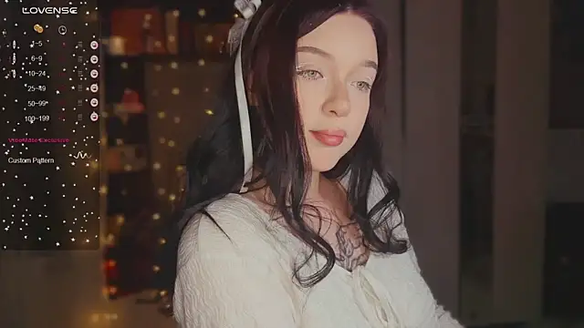 EmmaKittyCat online show from 02-27-26, 07:24