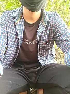 Snapshot of Piyush_2024 chatting on 02-28-25, 10:09 Piyush 2024 online show from 02-28-25, 10:09