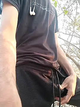 Snapshot of Piyush_2024 chatting on 03-21-25, 12:28 Piyush 2024 online show from 03-21-25, 12:28