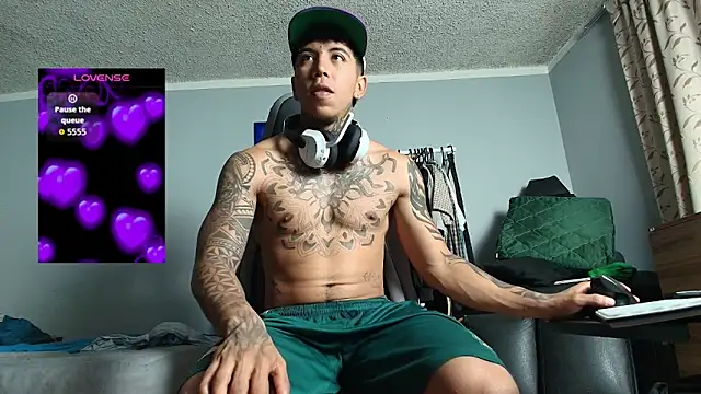 Nickhot0609 online show from 03-31-26, 10:50