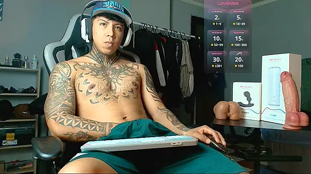 Snapshot of Nickhot0609 chatting on 09-25-25, 12:11 Nickhot0609 online show from 09-25-25, 12:11