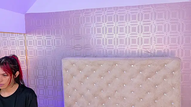 Derieri D online show from 11-20-25, 07:36