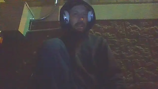 axelongshaft69 online show from 04-03-26, 08:10