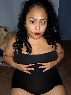 Snapshot of Leslyrosa chatting on 12-02-24, 10:40 Leslyrosa online show from 12-02-24, 10:40