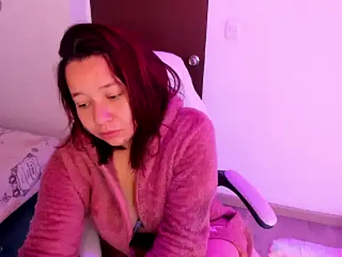 Jhiinny Brownn online show from 03-13-25, 12:13