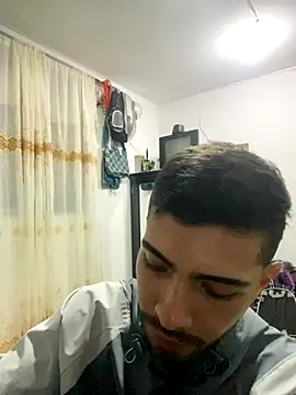 Jestebanano online show from 12-01-25, 06:14